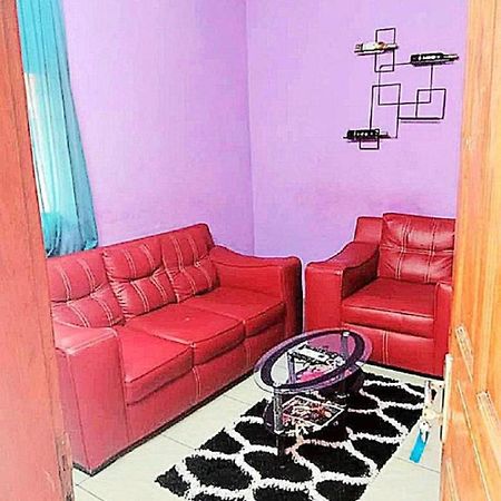Residence Sighaka - Studio Meuble Vip Avec Wifi, Gardien, Parking Douala Exteriör bild